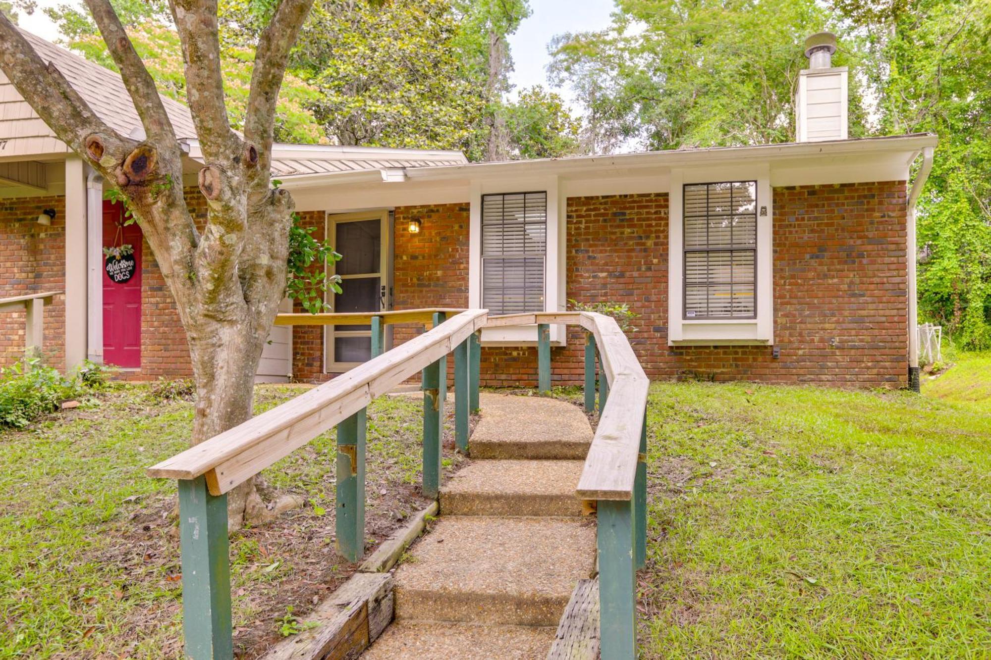 Pet-Friendly Tallahassee Home Near Downtown! エクステリア 写真